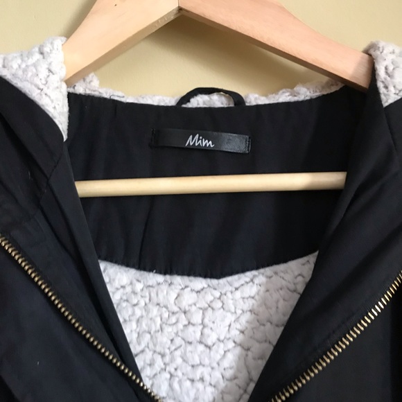 Jacket - Picture 2 of 4